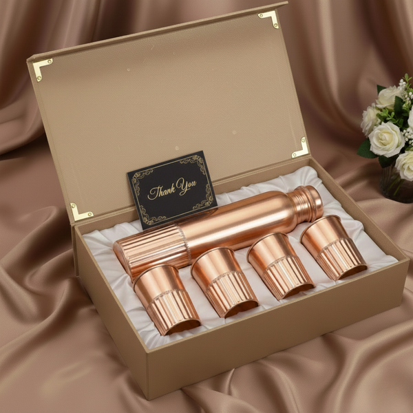 Half Hammer One Bottle and Four Glass Set