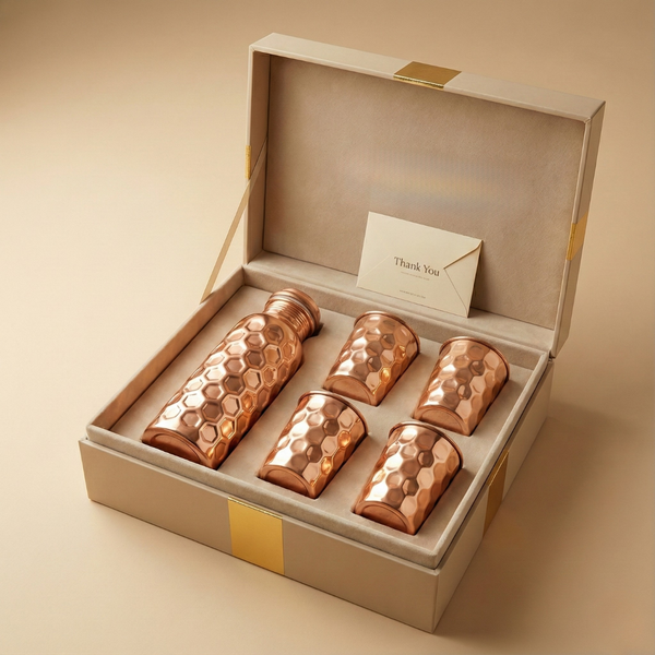 Honey Comb One Bottle and Four Glass Set